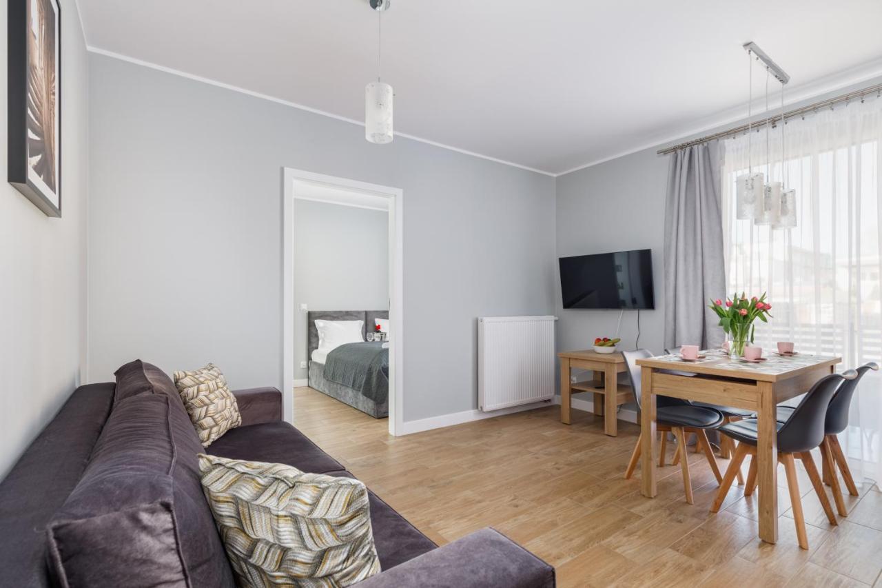 Apartment With Parking 500 M From The Sea By Noclegi Renters Międzywodzie Exteriör bild